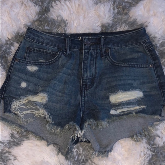 Shorts Bundle 🤍 - Picture 5 of 10